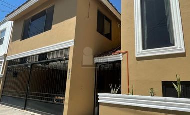 Casa en venta, Rincon de la Primavera, Monterrey, Nuevo Leon. zona sur de la ciudad