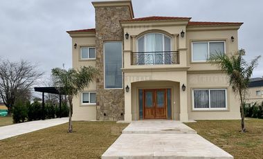 Casa en Venta en La Martona, Cañuelas, Resto de la Provincia, Buenos Aires, Argentina