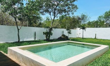 CASA EN VENTA EN YAXKUKUL YUCATAN RESIDENCIAL YAXLUM