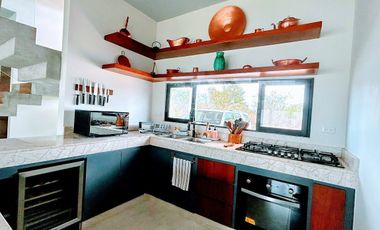 CASA EN VENTA EN YAXKUKUL YUCATAN RESIDENCIAL YAXLUM