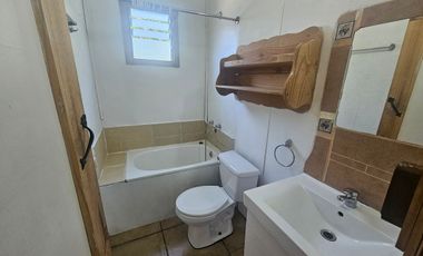 ACOGEDORA CASA EN VILLA LAS PARRAS