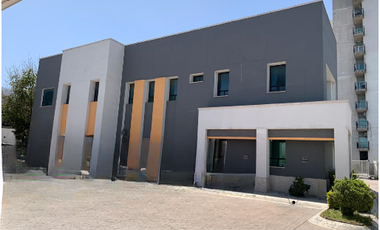 EDIFICIO DE OFICINAS EN VENTA EN COL. MIRAVALLE, MONTERREY, N.L.