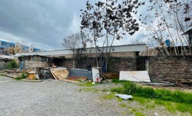 Sitio en Venta en Entre calle Yungay y Av. Mapocho