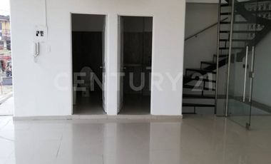 VENTA EDIFICIO COMERCIAL SECTOR CENTRO DE JAMUNDI
