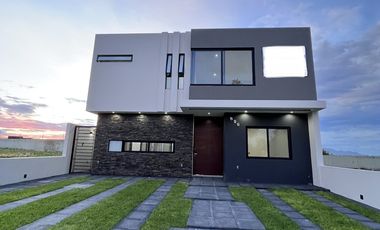 Oportunidad Residencia en venta Valle Imperial