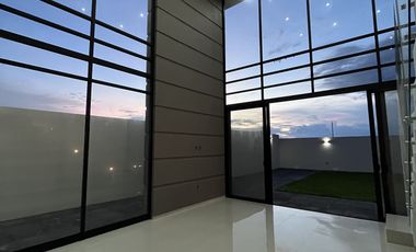 Oportunidad Residencia en venta Valle Imperial