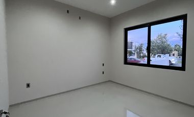 Oportunidad Residencia en venta Valle Imperial