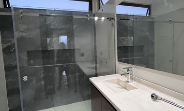 Oportunidad Residencia en venta Valle Imperial
