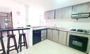 COD. 649 - SE VENDE CASA - BARRIO: BOSTON