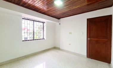 COD. 649 - SE VENDE CASA - BARRIO: BOSTON