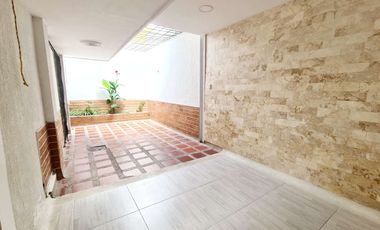 COD. 649 - SE VENDE CASA - BARRIO: BOSTON
