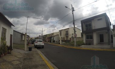 EN VENTA ACOGEDORA CASA EN  KM 1 AUTOPISTA TERMINAL TERRESTRE PASCUALES