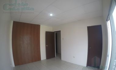EN VENTA ACOGEDORA CASA EN  KM 1 AUTOPISTA TERMINAL TERRESTRE PASCUALES