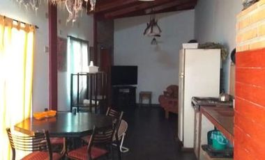 Casa 4 Ambientes en Venta -Quilmes
