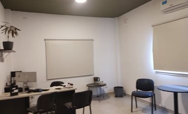 Galpónes 2000 m2 en total s/Lote 8600m2(108x80)a 100m Ruta11