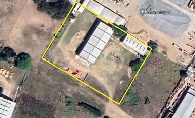 Galpónes 2000 m2 en total s/Lote 8600m2(108x80)a 100m Ruta11