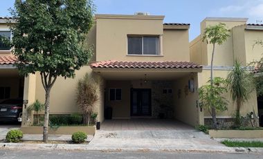 Renta Casa PRIVADAS PORTAL CUMBRES Super Equipada PANELES SOLARES Amenidades
