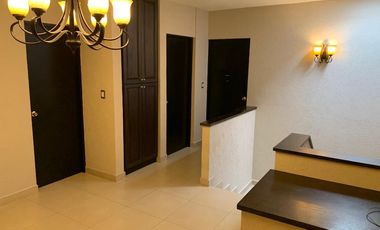 Renta Casa PRIVADAS PORTAL CUMBRES Super Equipada PANELES SOLARES Amenidades