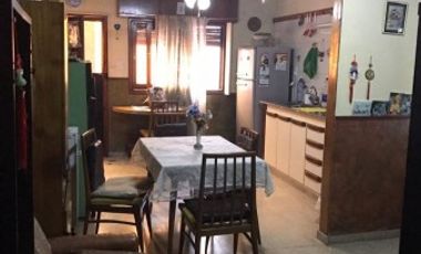 VENTA CASA 3 AMB. C/COCHERA Y PATIO. QUILMES SUR.