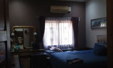 Kostan murah lt/lb: 200/350, bangunan 2 Lantai Kamar tidur 12 (kamar pribadi 5, kamar kost 7) Km 4 SHM