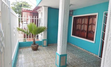 casa en venta en san roque. Cod V88117