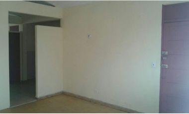 EDIFICIO EN PARQUE LEFEVRE LIBRE DE GRAVMENES