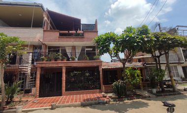 VENTA DE CASA BIFAMILIAR BARRIO LIBERTADORES JAMUNDI VALLE COLOMBIA-7136