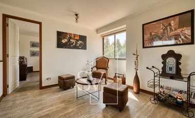 Casa en arriendo de 4 dorm. en Lo Barnechea