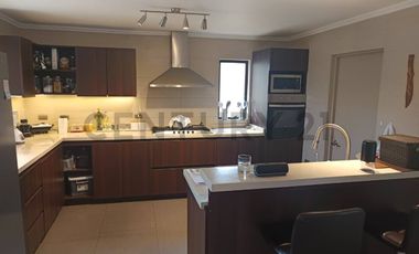 Se Vende Excelente,casa En La Mejor Zona Residencial, Lomas del Sol, Quilpué.