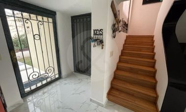 Casa en venta en Lomas de Tecamachalco