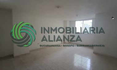 oficina en arriendo en centro. Cod A9773