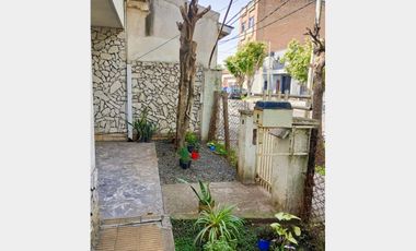 Casa  en Venta Ramos Mejia / La Matanza (A004 4045)