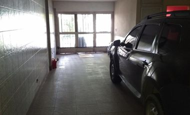 Venta de casa de 5 ambientes San Justo