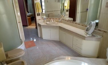 Venta de casa de 5 ambientes San Justo