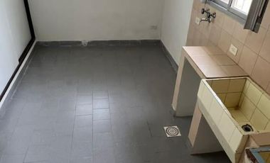 SE VENDE HERMOSA CASA CENTRICA – C. DE PATAGONES