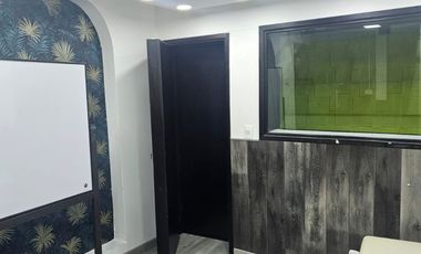 casa en arriendo en la castellana. Cod A8408243