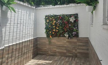 casa en arriendo en la castellana. Cod A8408243