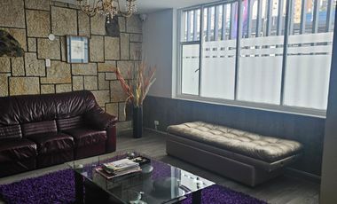 casa en arriendo en la castellana. Cod A8408243