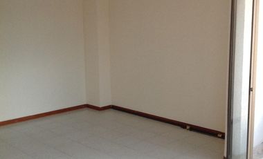 apartamento en arriendo en los alpes. Cod A5666