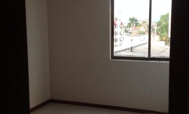 apartamento en arriendo en los alpes. Cod A5666