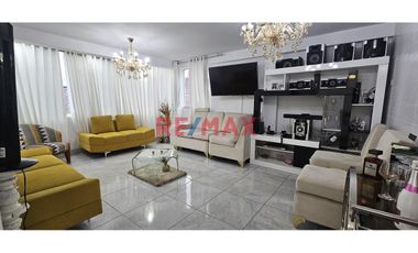 Venta De Departamento Duplex Urb. Mochica Con Potencial De Negocio