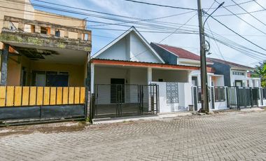 Rumah SHM Hadap Selatan 14 menit ke Gerbang Tol Cibadak 2 J-37530