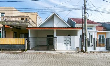 Rumah SHM Hadap Selatan 14 menit ke Gerbang Tol Cibadak 2 J-37530