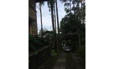 Dijual villa murah dilokasi wisata di Mekarwangi Lembang