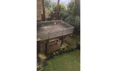 Dijual villa murah dilokasi wisata di Mekarwangi Lembang