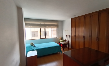 apartamento en arriendo en centro. Cod A5815