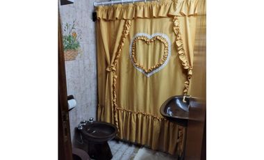 Departamento 2 amb con cochera. Zona Varese
