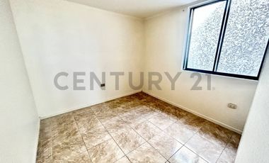 SE ARRIENDA HERMOSA CASA DE 3 NIVELES SECTOR AV. BRASIL.