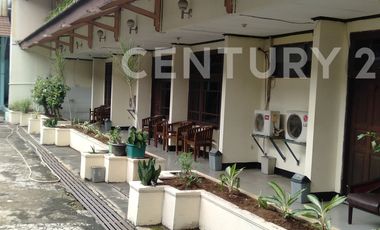 HOTEL  44 KAMAR LOKASI STRATEGIS DI JALAN UTAMA KARAWANG