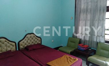 HOTEL  44 KAMAR LOKASI STRATEGIS DI JALAN UTAMA KARAWANG